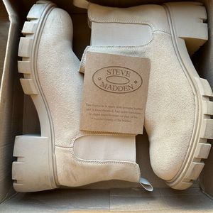 Steve Madden Cream Ankle Boots